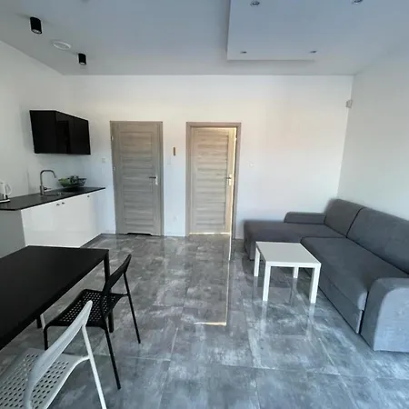 Adama Mit Garten Und Pool Apartment *